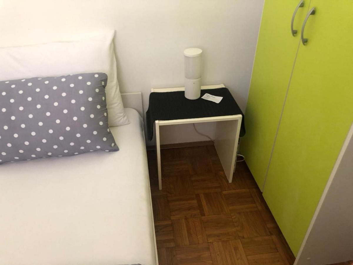 Old Town Apartment Nina Split 2 ภายนอก รูปภาพ