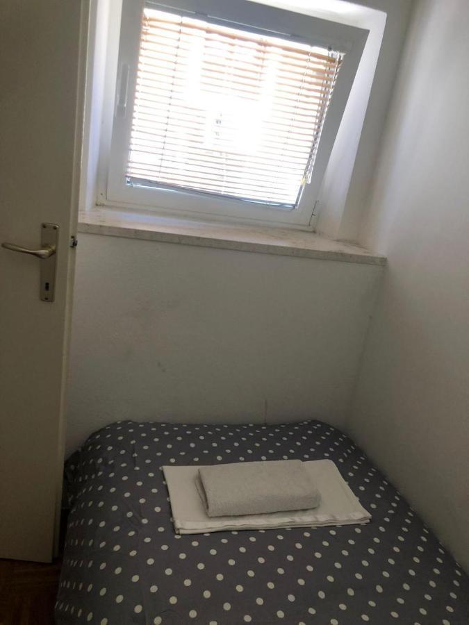 Old Town Apartment Nina Split 2 ภายนอก รูปภาพ